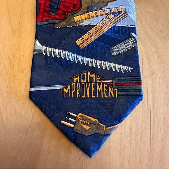 Home Improvement Vintage Tool Time, Tim the Tool Man Taylor necktie - Picture 1 of 6